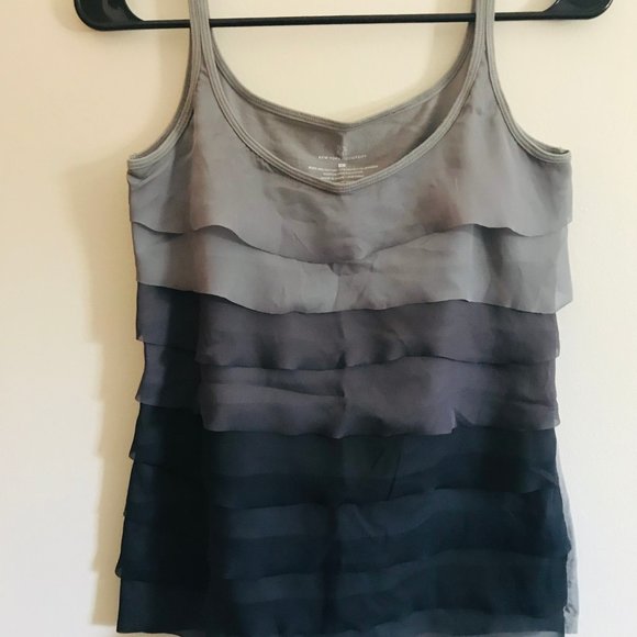 New York & Company Tops - 🎱 New York & Co. Grey Ruffle Tank Top